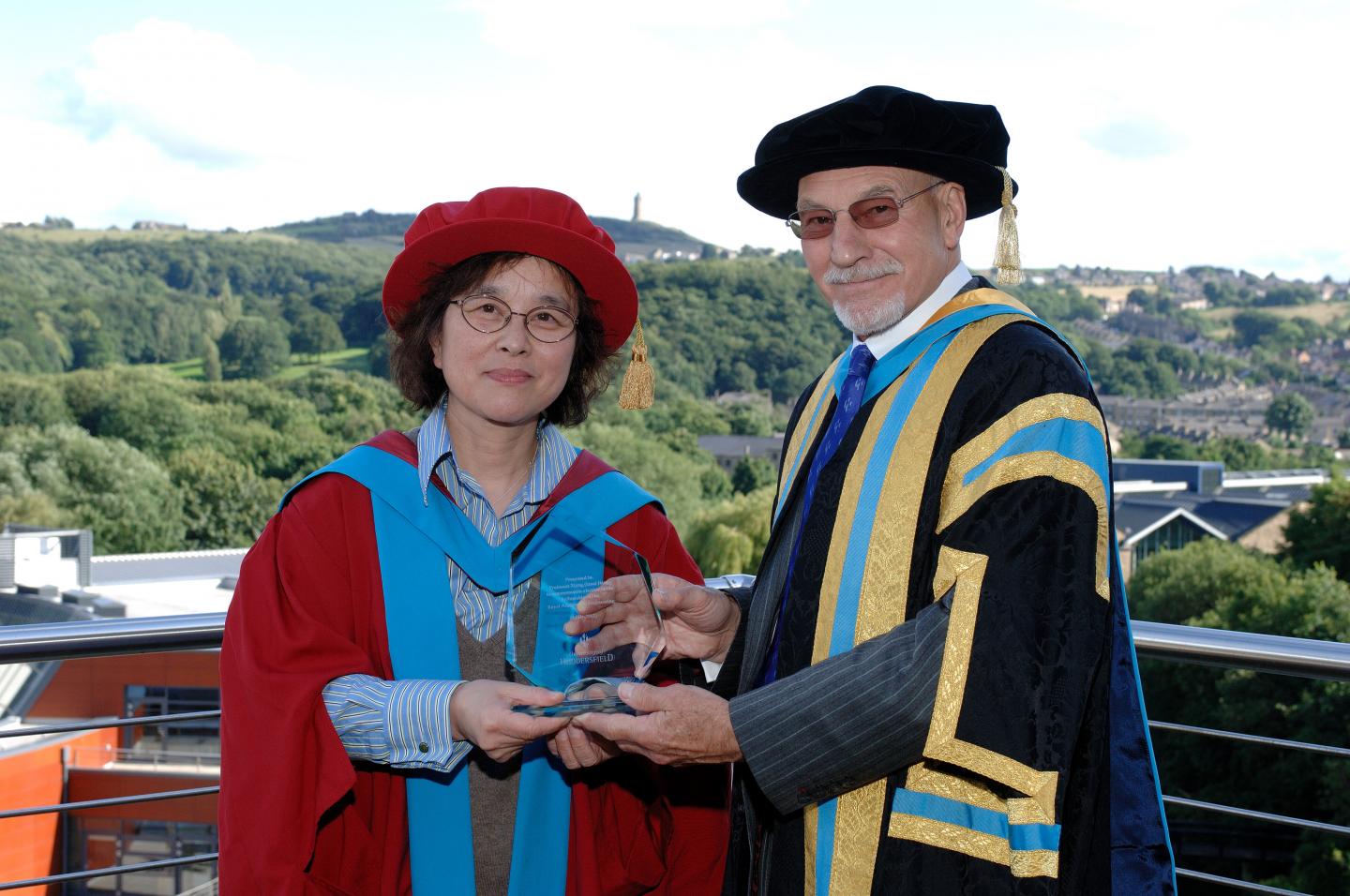 Xiangqian Jiang and Sir Patrick Stewart, Univerity of Huddersfield