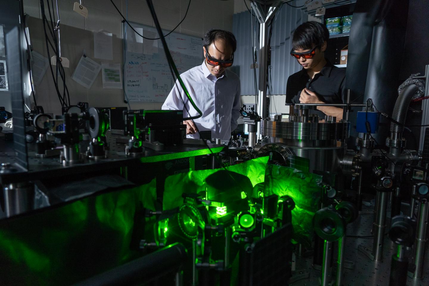 Tongcang Li and Jonghoon Ahn, Purdue University 
