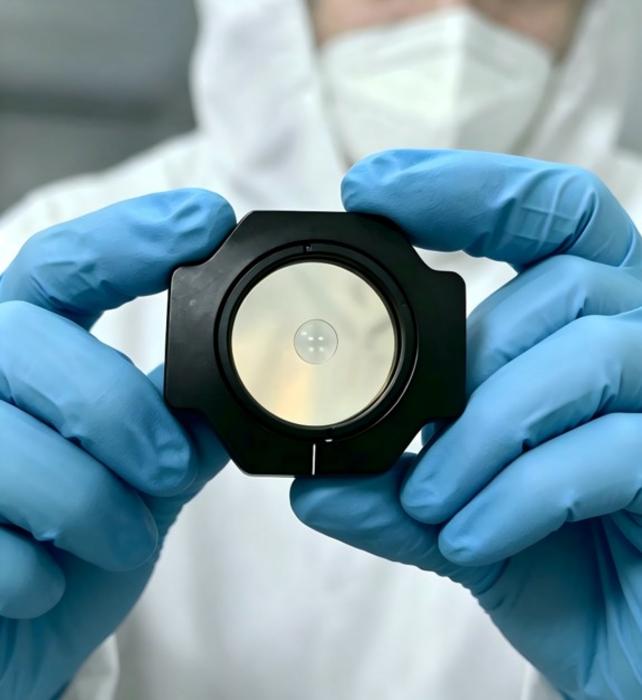 Multi-level diffractive lens