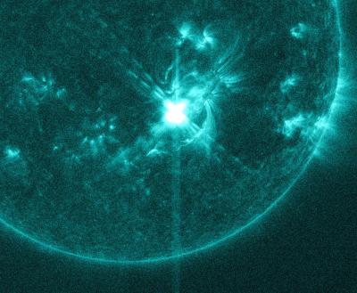 NASA Sees X1.1 Class Flare on Nov. 11, 2013