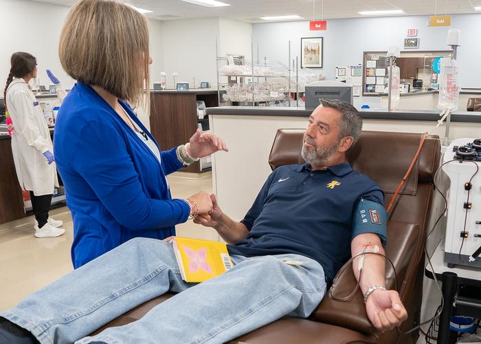 Christy Savino thanks Wayne Wilkinson for becoming a regular plasma donor