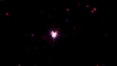 Dying Supergiant Stars Implicated in Hours-Long Gamma-Ray Bursts
