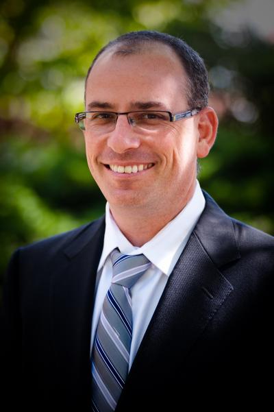 Amit Kramer, University of Illinois at Urbana-Champaign