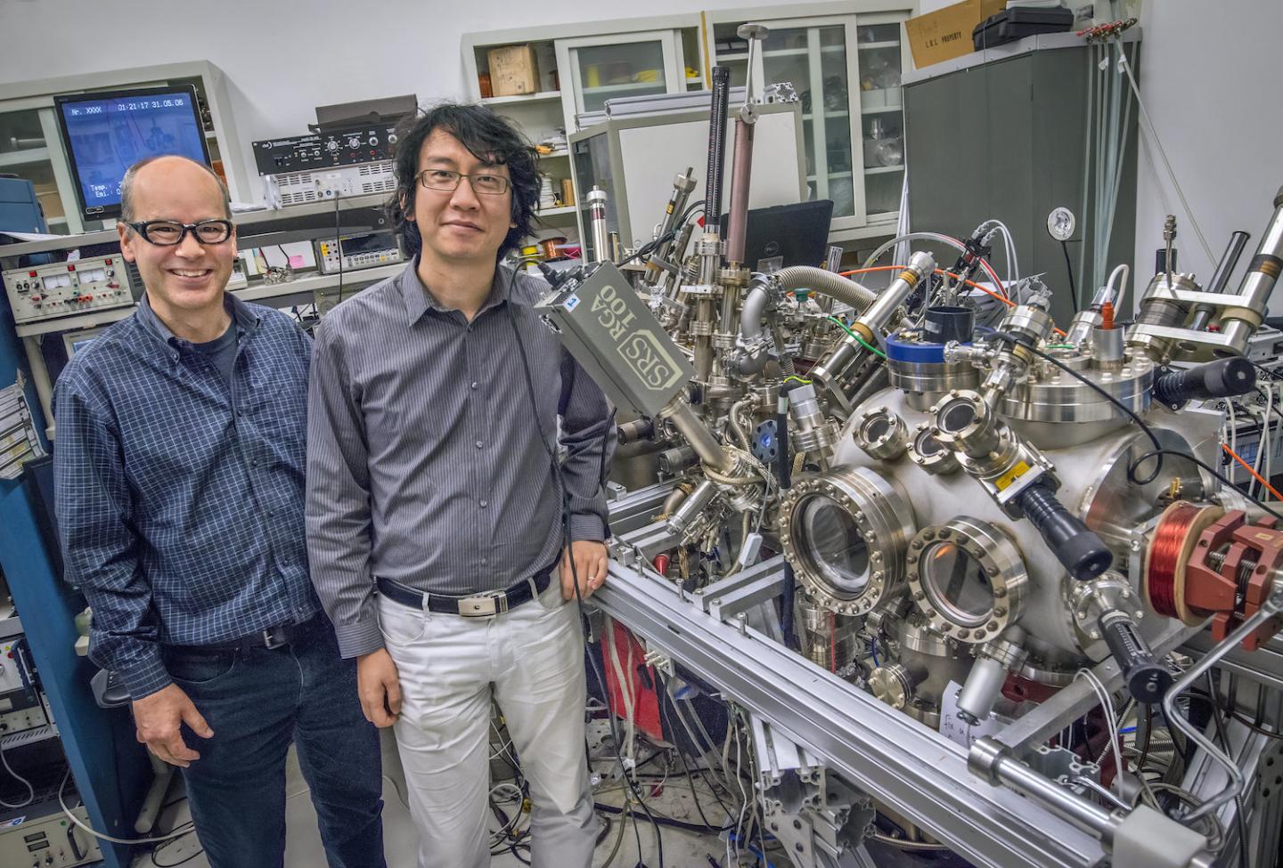 SPLEEM Instrument and Scientists at Berkeley Lab