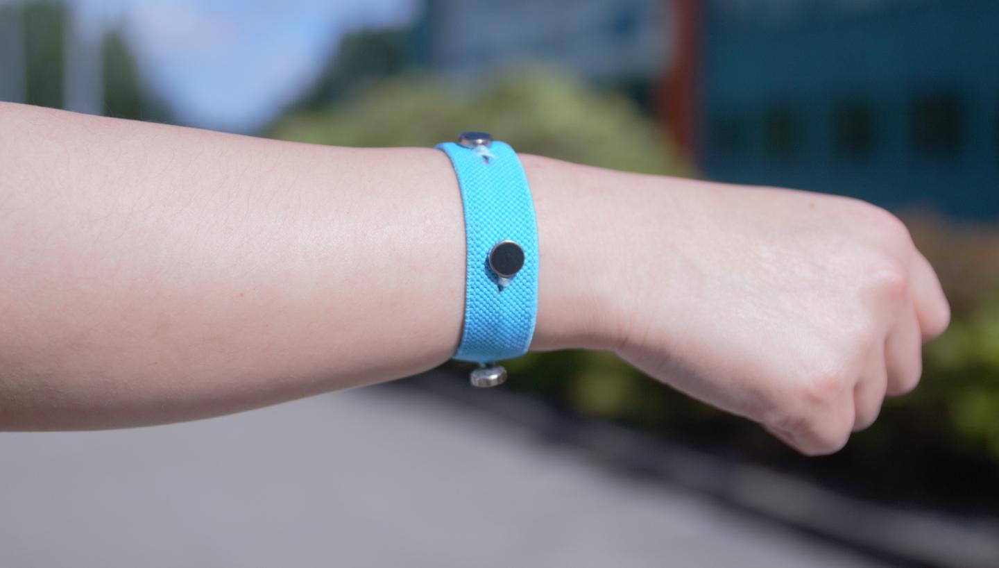 Smart Materials Wrist Band