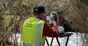 Sampling air at Tijuana River hotspot