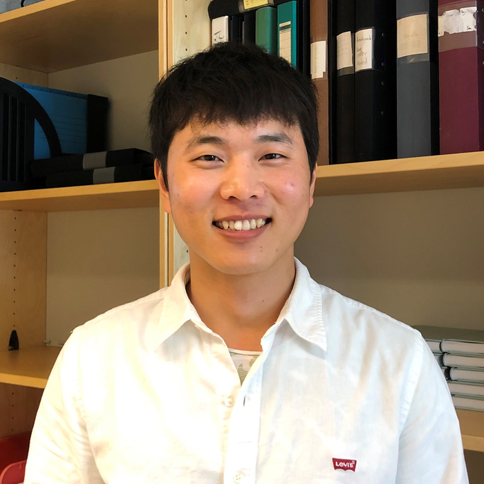 Guo-Qiang Zhang
