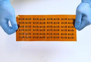 Prof. Vellaisamy and his research team have developed a system integrated with a cost-effective electrode coated with a thin, functionalised layer for the highly selective detection of urinary biomarkers