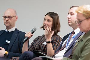 Professionals discussions about the decarbonisation of Europe’s shipping sector.