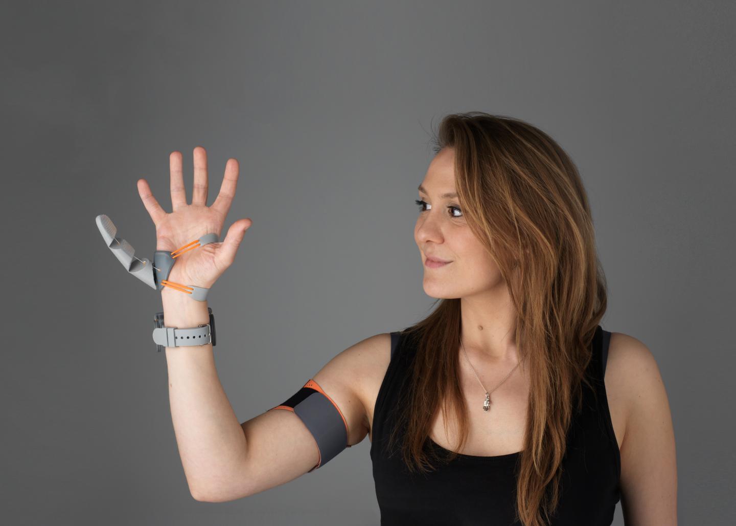 Dani Clode and Third Thumb