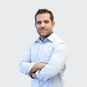 Dr Paris Fokaides