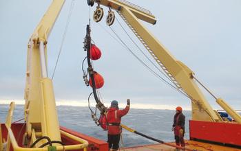 Seismic Guns Deployed from the R/V Nathaniel B. Palmer