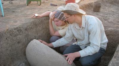 Students with Stele