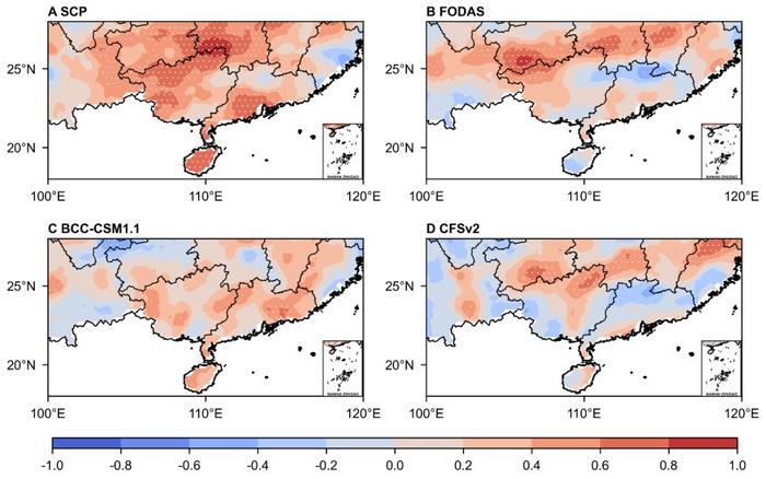 独立样本检验期间（2011–2022年）预测结果与观测资料之间时间相关系数的空间分布。