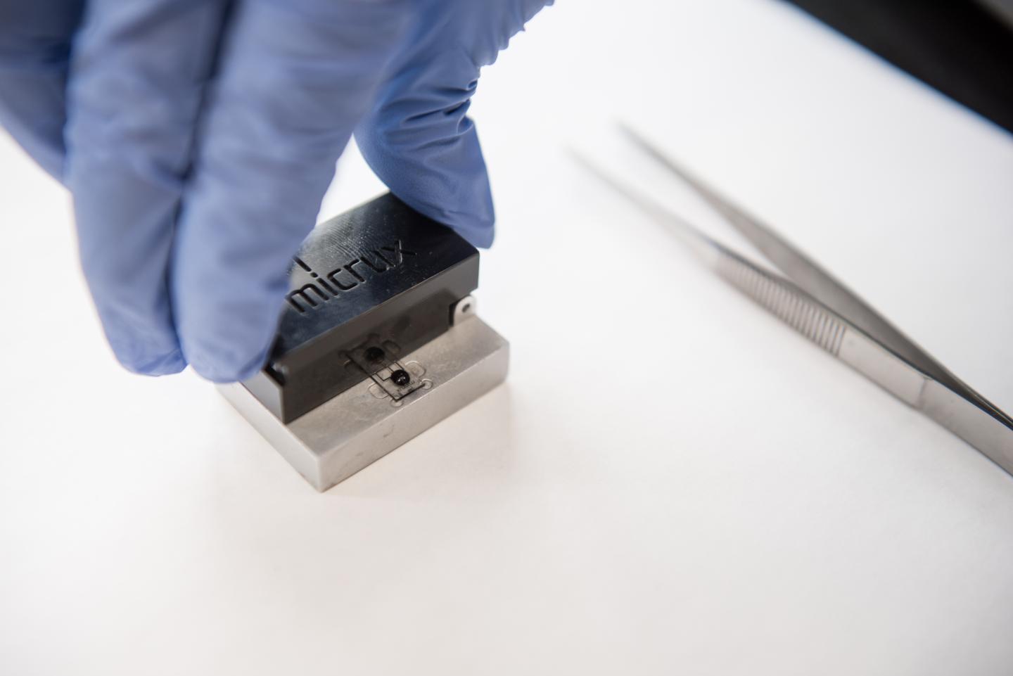 Home Blood-Testing Device for People with Chronic Illnesses (Prototype)