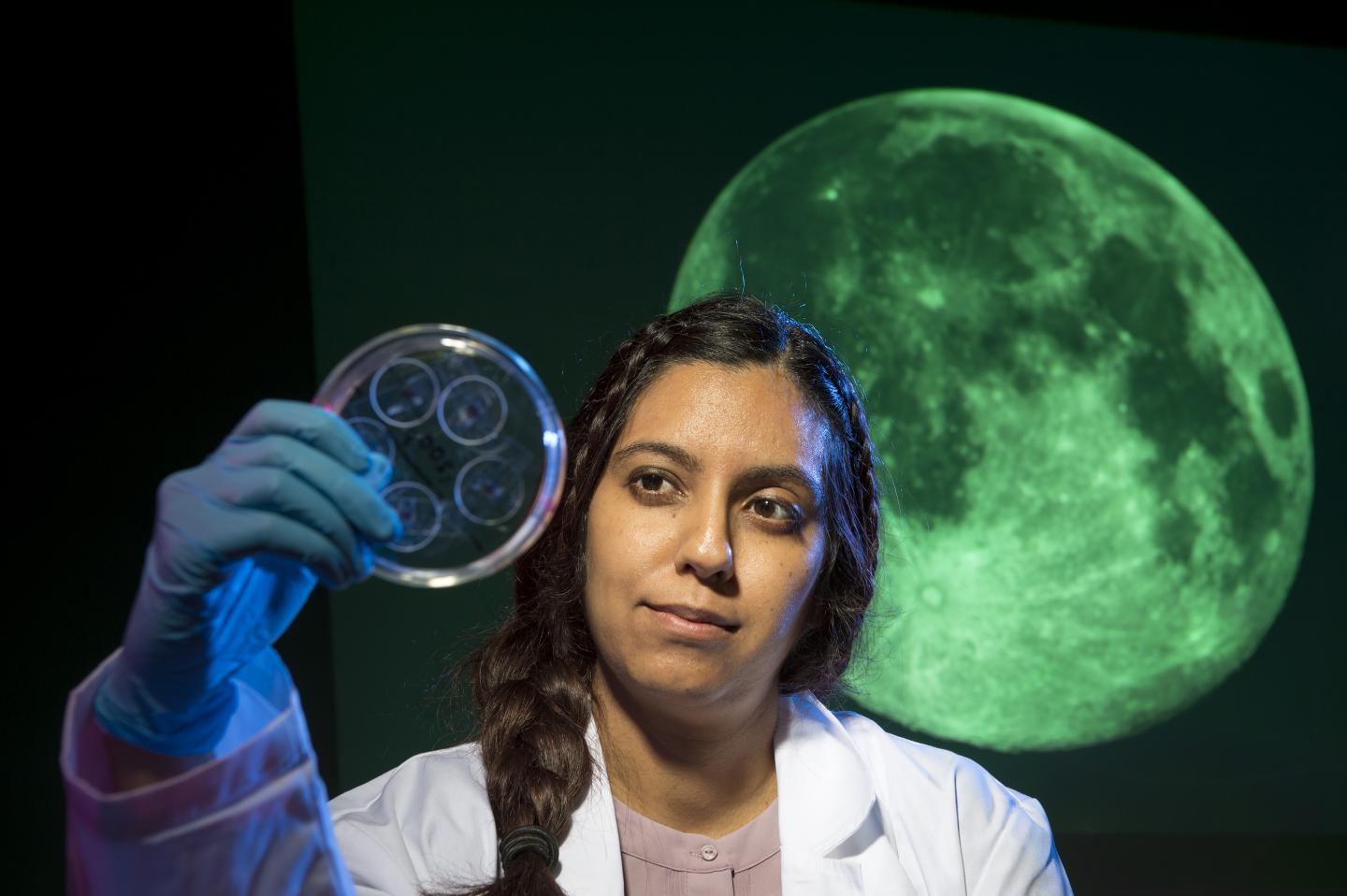 Professor Sonia Tikoo, Rutgers University 