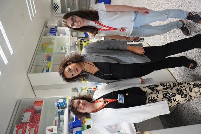 Dr Eva Mejía-Ramírez, Dr Carolina Florian and Sara Montserrat-Vazquez, IDIBELL researchers and co-authors of the study.