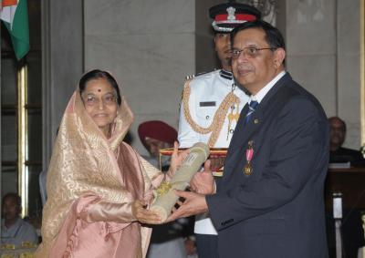 Dr. Bhakta Rath and Smt. Pratibha Devisingh Patil