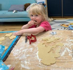 Research shows some babies can grasp art of deception even before their first birthday
