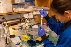 Seung-Hyun (Bri) Ko, Ph.D. student co-advised by Jina Ko and Ravi Radhakrishnan, aliquoting isolated extracellular vesicles (EVs) from a triple-negative breast cancer cell line.