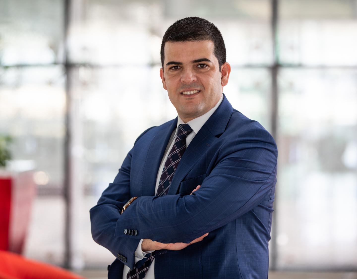Dr. Hamdi Mbarek