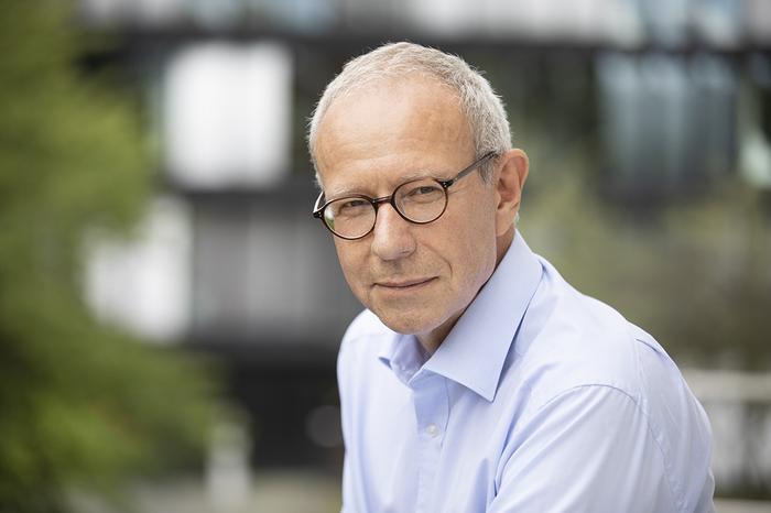 Professor Thomas Willnow