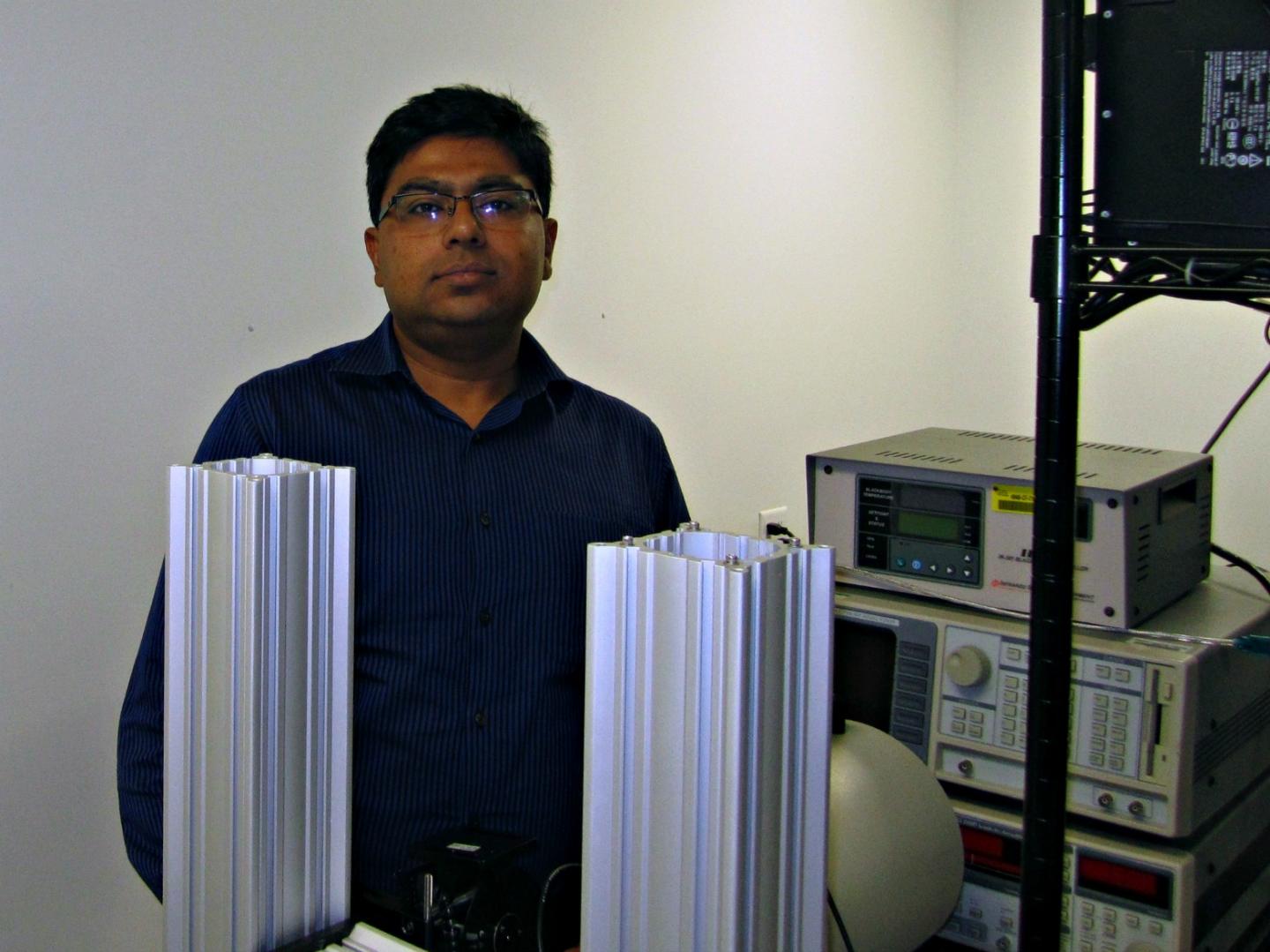 Dr. Debashis Chanda, University of Central Florida