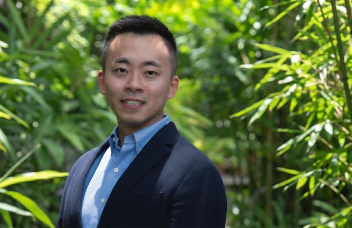 SMU Assistant Professor Nathan Peng