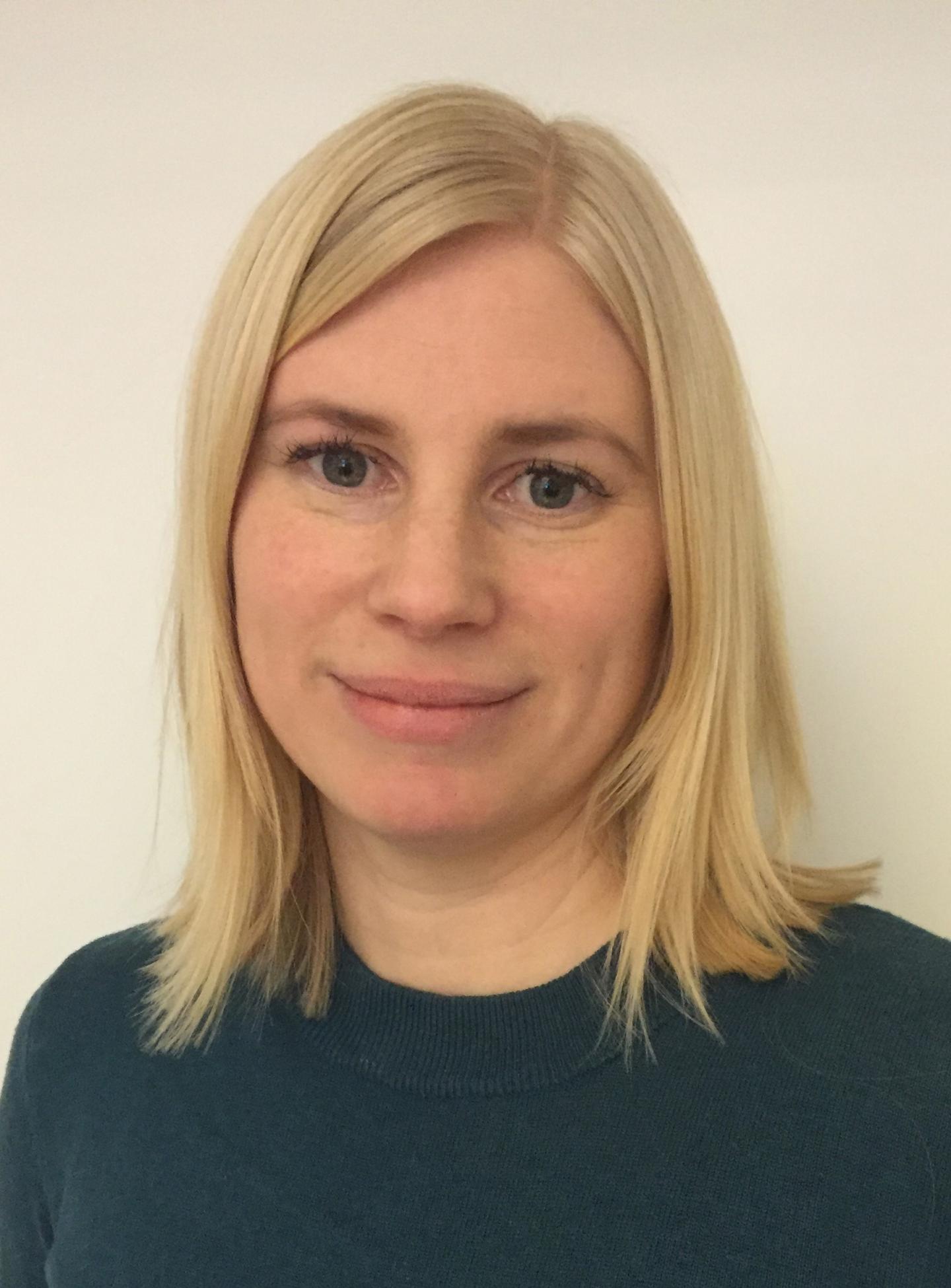 Anna Sandqvist, Ume&aring; University
