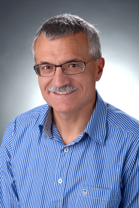 Prof. Dr. Fortunat Joos, Physics Institute, Climate and Environmental Physics (CEP) / Oeschger Center for Climate Research (OCCR)
