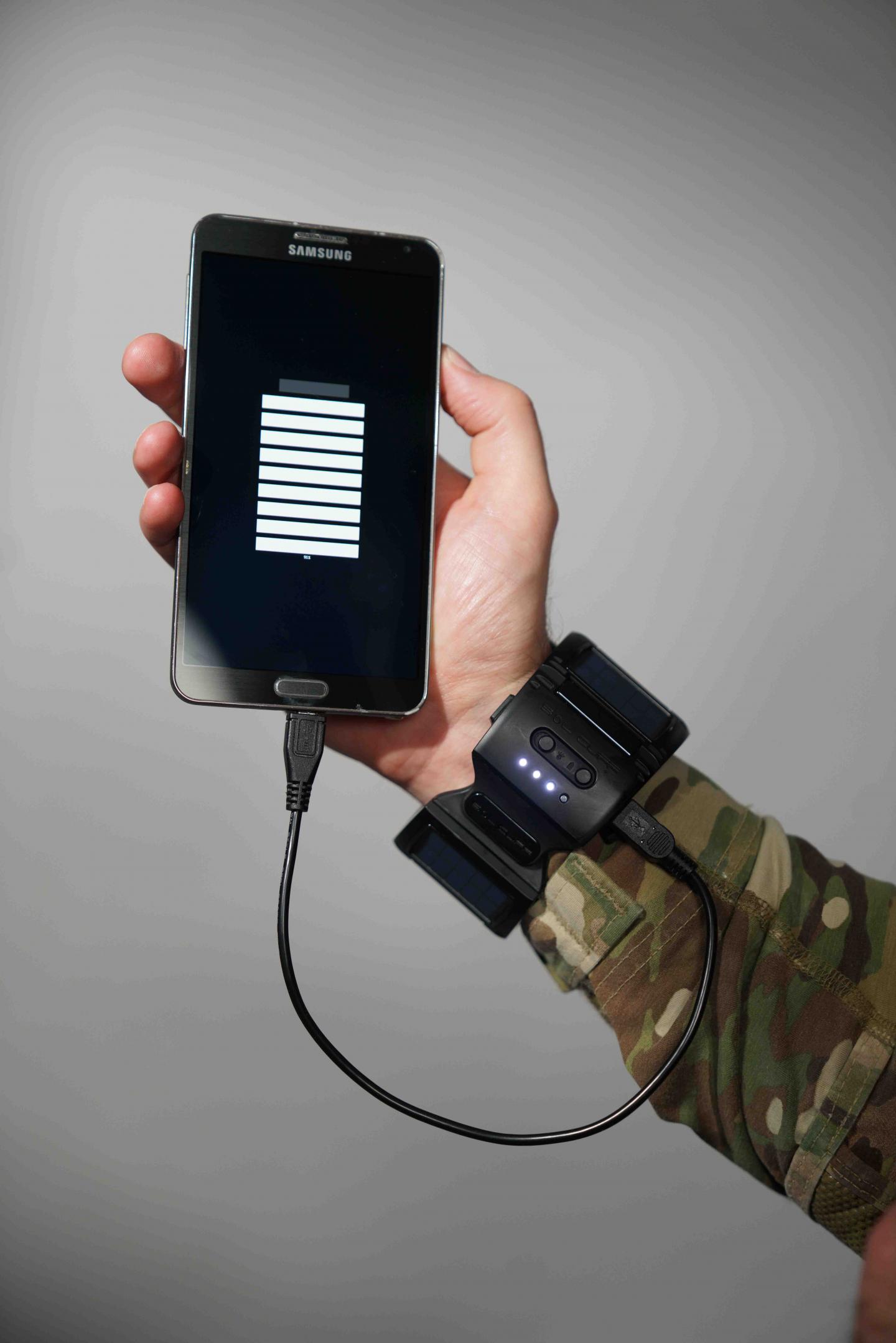 SOL Cuff Charging