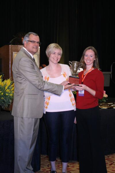 DOE JGI Accepts 2010 Ergo Cup