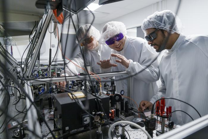 Ultrafast Nanoscience Unit