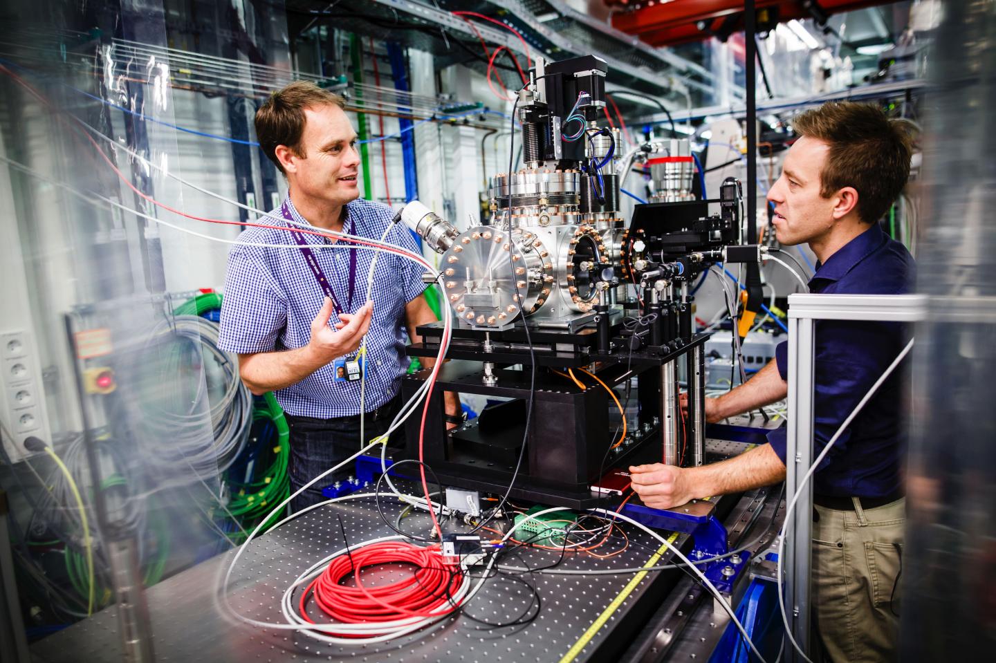 Anton Barty and Richard Bean, Deutsches Elektronen-Synchrotron DESY