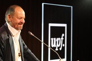 Picture of Sands during the cerimony at UPF