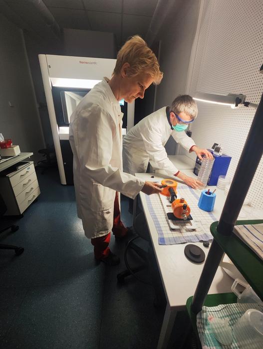 Prof. Petra Wendler and Dr. Jakob Ruickoldt