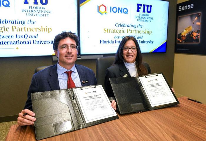 quantum signing fiu (1)