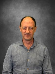 Dr. Andres Leschziner