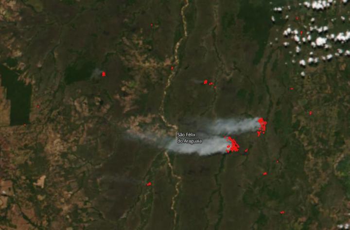 Fires in Brazil's State of Tocantins Captured by Suomi NPP