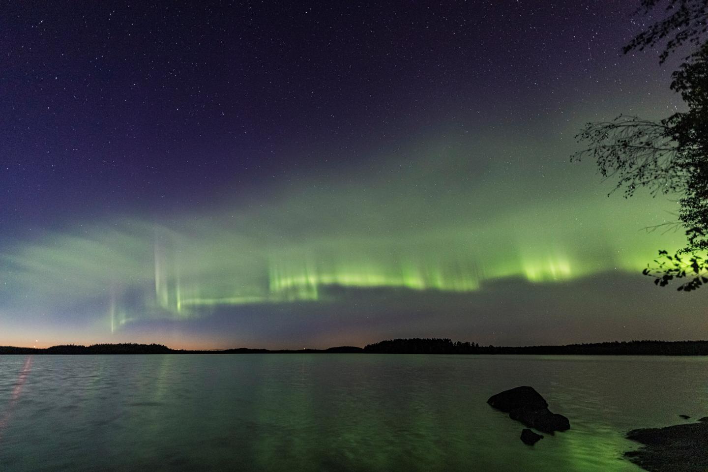 The Auroral Dunes