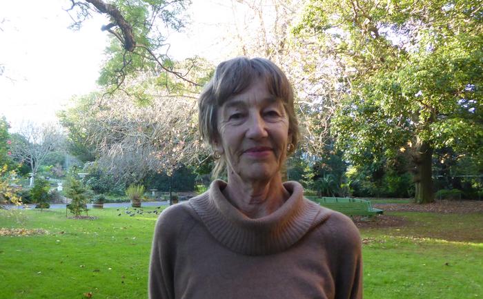 Dr Sandra Anderson