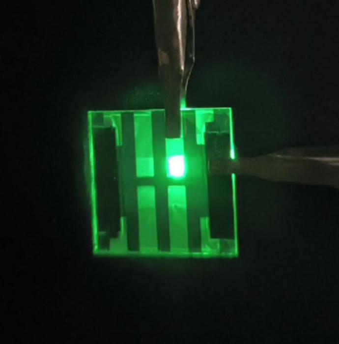 A prototype LED as thin as wallpaper — that glows like the sun