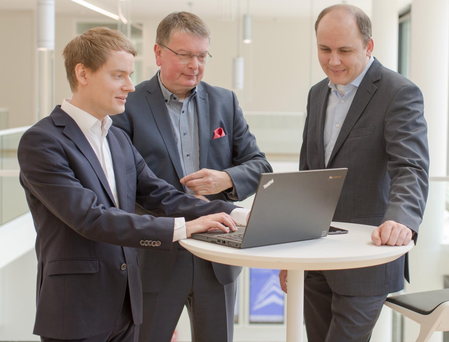 Cebit 2018: Legal Informatics Experts Develop Secure Data Spaces for Lawyers and SMEs