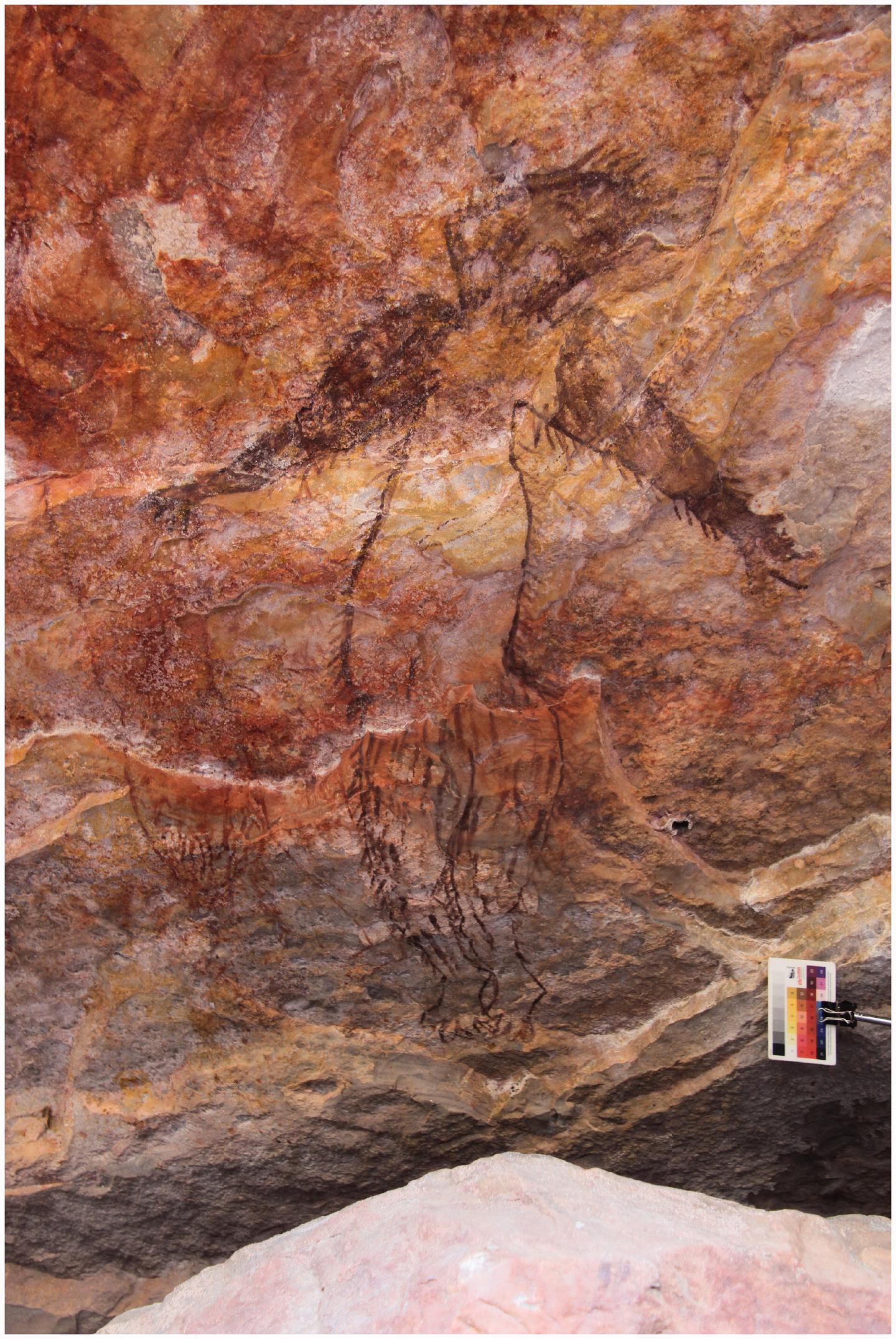 Indeterminate Maliwawa human with lines suggestive of hair all over its body