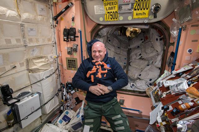 NASA Scientists Research Astronaut Nutrition for a Mission to Mars