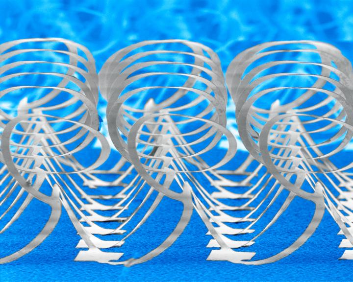 Popping Materials and Devices in 3-D (1 of 6) | EurekAlert!
