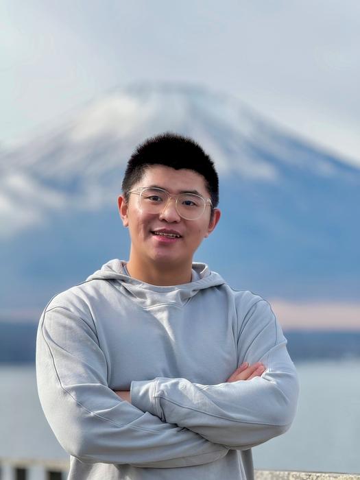 SMU Senior Research Engineer Yang Zhou