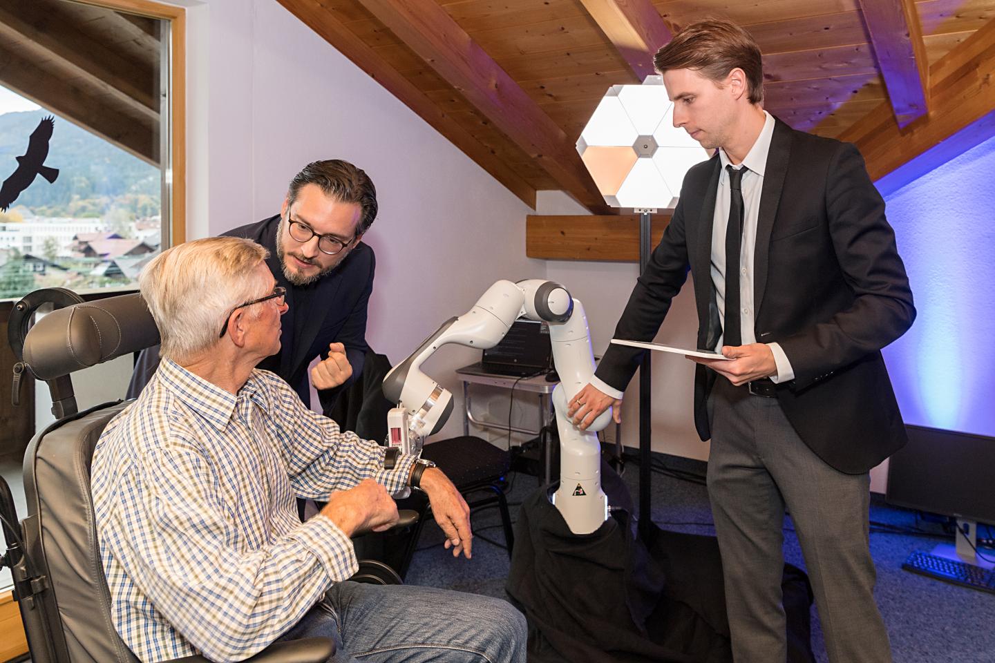 Robots could safeguard people from pain
