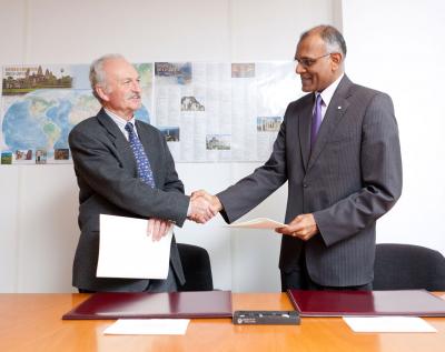 New Memorandum of Understanding Signed by IAU and UNESCO
