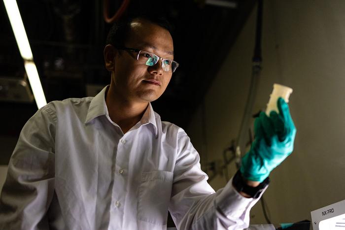 Xu Develops Novel Process for Creating Thermal Interface Materials